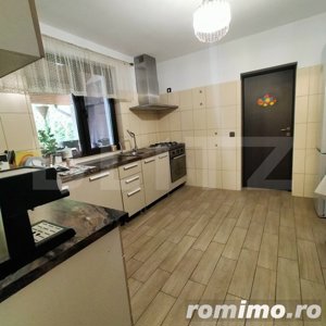 Vila, 4 camere 197 utili, 800 mp Teren, zona HLINCEA - imagine 3