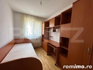 Apartament 4 camere, decomandat, 72 mp, zona Universității - imagine 2