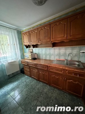 Apartament 4 camere, 70 mp, etaj intermediar ,Radauti - imagine 3