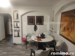 Apartament 3 camere parter,55mp, zona ultracentrala, oras Siret - imagine 4