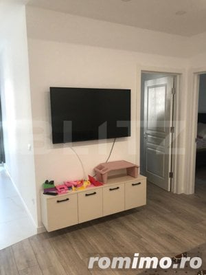 Apartament de inchiriat cu 3 camere, etaj intermediar, Radauti