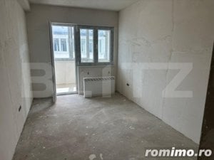 Apartament semifinisat 4 camere, 225mp, zona Zamca 