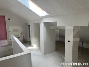 Apartament semifinisat 4 camere, 225mp, zona Zamca  - imagine 4