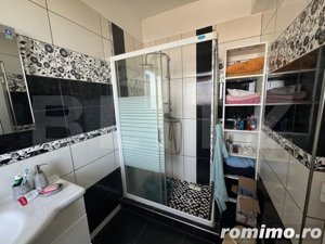 Penthouse ,4 camere , 177 mp , zona centrala ,Radauti - imagine 8