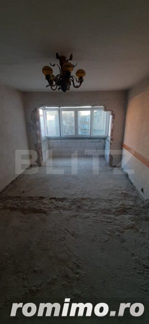 Apartament 4 camere la rosu Radauti - imagine 9