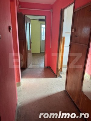 Apartament 2 camere, renovabil, in centrul orasului Radauti - imagine 5