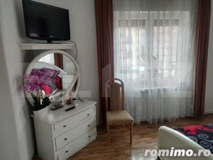 Casa cu 8 camere ,mobilata si utilata zona Marginea, Radauti - imagine 12