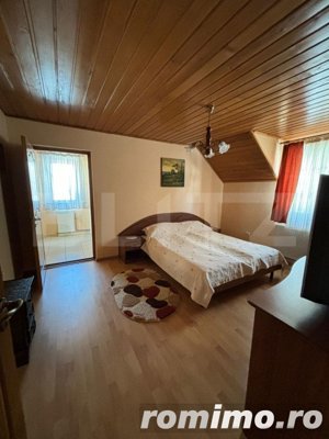 Casa cu destinatii multiple, 8900 mp teren, Vatra Moldovitei - imagine 17