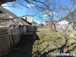 Casa renovabila/demolabila, teren 1250 mp, Radauti - imagine 3