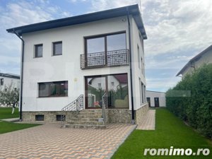 Ocazie! Casă individuală, 3 dormitoare, 375mp, teren plus garaj, zona Burdujeni - imagine 12