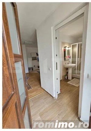 Casa familială renovată, 2 camere, 60mp, teren 320mp, Central - imagine 4