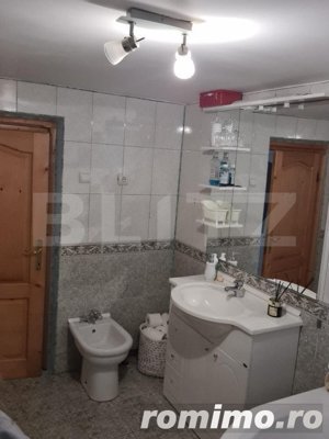 Vilă 7 camere, 240mp, 1253mp teren, Fieni - imagine 16