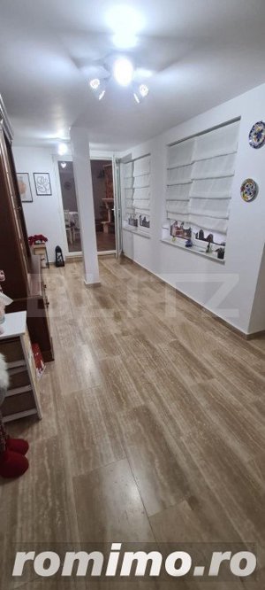 Vilă 7 camere, 240mp, 1253mp teren, Fieni - imagine 8