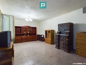 Casă cu 8 Camere în Sălăjeni - imagine 4