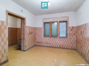 Casă cu 8 Camere în Sălăjeni - imagine 14