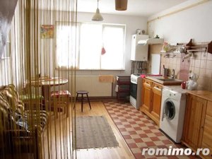 Apartament 2 camere, zona centrala - imagine 4