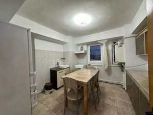 Închiriez apartament cu 2 camere  - imagine 8