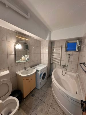 Închiriez apartament cu 2 camere  - imagine 5