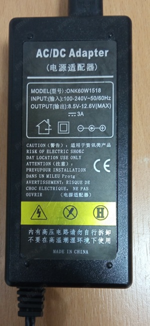 Vand Alimentator cu Tensiune Reglabila 8,5V-12,6V  3Amperi 