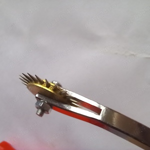 3 cârlige extractoare garnituri și dispozitiv marcat găurit piele - imagine 4