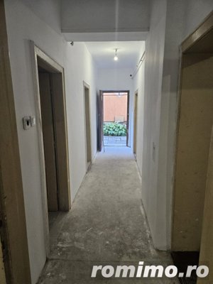 Apartament 3 camere decomandat la casa, zona Trei Stejari - imagine 2