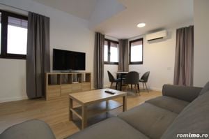 LOFT amenajat modern, 2 bai. Zona de sud.