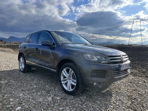 Vand VW Touareg 7P an 2012 - imagine 6 Vand VW Touareg 7P an 2012 - imagine 6