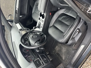 Vand VW Touareg 7P an 2012 - imagine 5 Vand VW Touareg 7P an 2012 - imagine 5