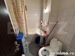 Apartament de 3 camere, decomandat,  în zona Pelendava - 1 Mai - imagine 5