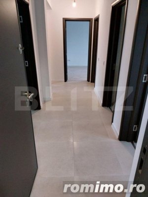 Apartament 3 camere, 74 mp, 2 bai, boxa, zona Sidney - imagine 5