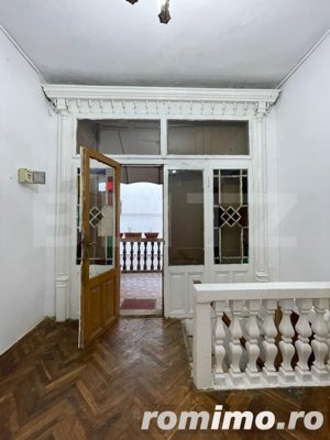 Apartament in casa boiereasca cu drept de folosinta asupra 333 mp teren - imagine 4