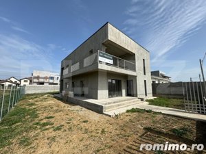 Casă semifinisată P + E de 190 mp utili, cu 502 mp teren, zona Ford