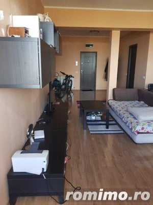 Apartament 3 camere, semidecomandat! Chitila, zona Colloseum