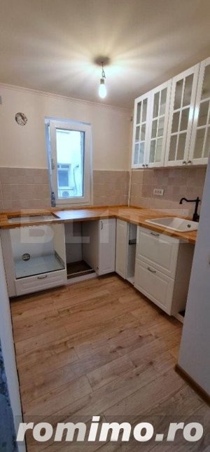 Apartament, 2 camere, semidecomandat, zona Piata Victoriei - imagine 4