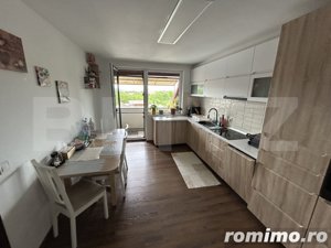 Apartament 3 camere + mansarda  120 Mp - imagine 2