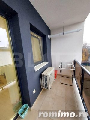 Apartament 2 camere, 57 mp, balcon, zona Sud - imagine 2