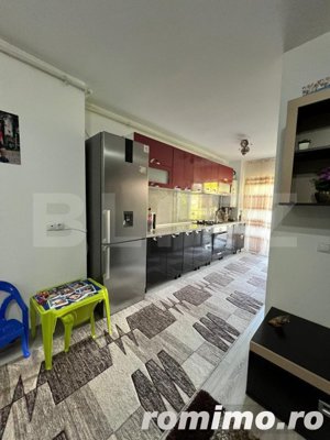 Apartament de 2 camere semidecomandat, utilat si mobilat - imagine 12