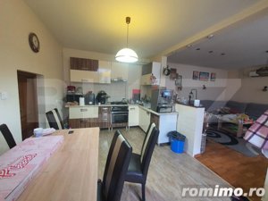 Apartament la casa, 2 camere, 76mp utili, Zona centrală - imagine 3