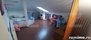 Apartament 2 camere, zona Decebal , cu scara interioara - imagine 11