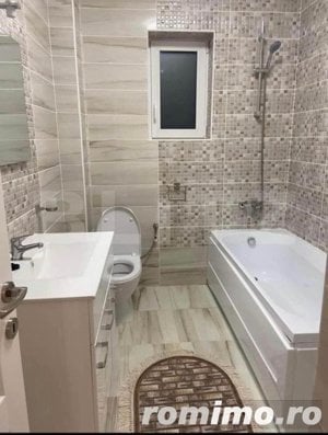 Apartament 3 camere, 65 mp, decomandat, zona Nord - imagine 8