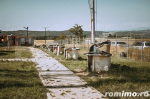 Afacere la cheie, 18 casute de vacanta, zona de agrement Baile Figa - imagine 7