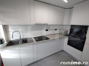 Apartament 3 camere, 63mp, decomandat, zona Central - imagine 3