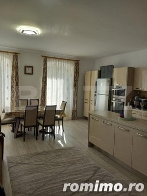 Casa + Centru de in grijire varsnici (Afacere la cheie)