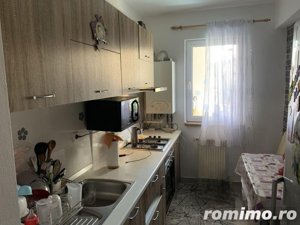 Apartament decomandat, 2 camere, 56 mp utili, Zona Porii - imagine 6