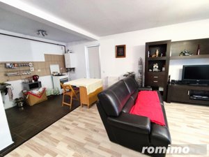 Apartament 3 camere, 82mp, 2 bai zona Porii, Floresti - imagine 2