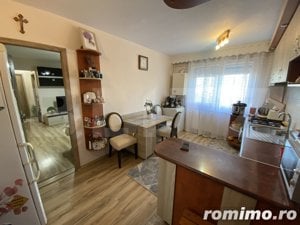 Apartament 2 camere, 45 mp, semidecomandat, zona Sfanta Vineri - imagine 7