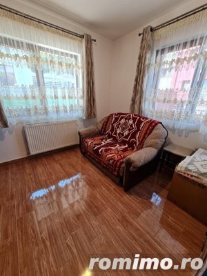 Apartament mobilat si utilat, 3 camere, gradina de 80 mp, zona Sub Cetate - imagine 5