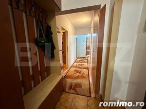 Apartament cu 3 camere, 70 mp, Garaj, zona Mureseni - imagine 2