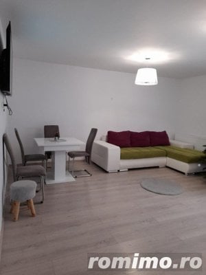 Apartament de 3 camere, 2 bai, etaj 1, 67 mp, zona Dumitru Mocanu - imagine 2