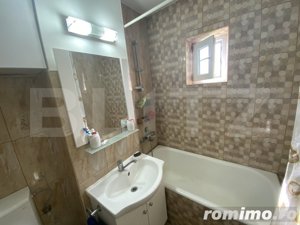 Apartament 3 camere, 65 mp, decomandat, zona Bradet - imagine 18